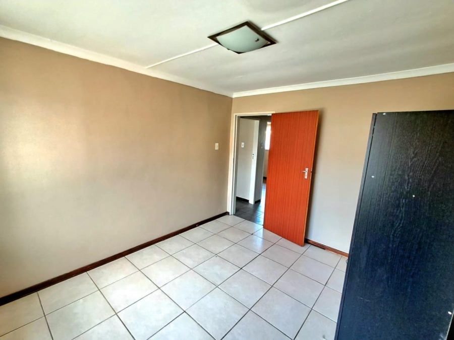 To Let 3 Bedroom Property for Rent in Generaal De Wet Free State